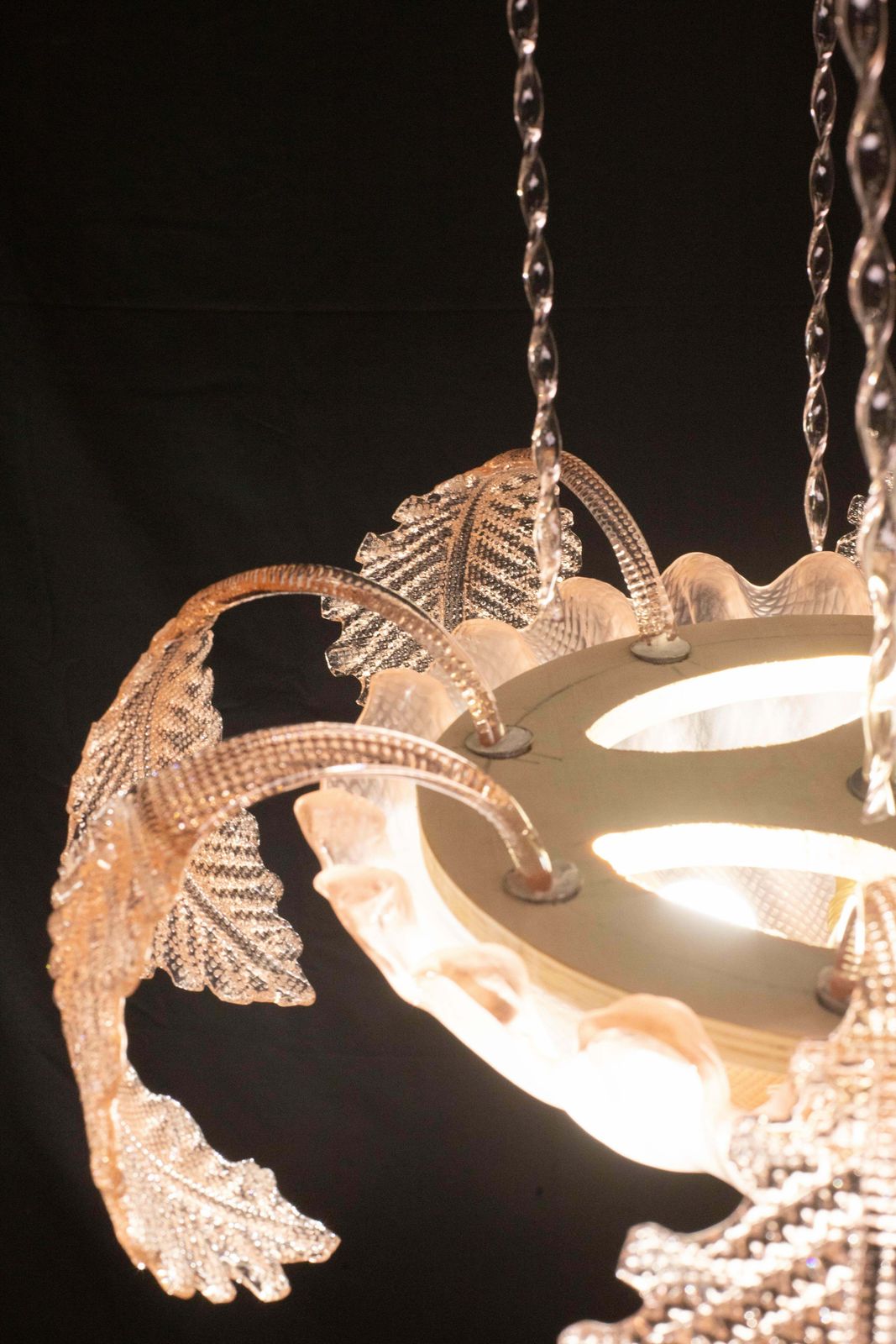 photo for sale Pink Art Decò Barovier E Toso "Fountain" Pendant Light, Murano Glass, 1940s