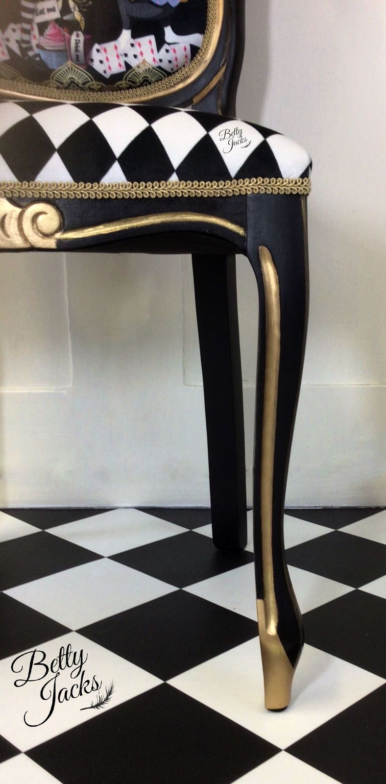 Furniture Alice In Wonderland Occasional Louis Chair photo