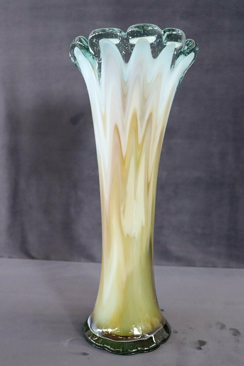 Vintage Italian Tall Vase In Murano Art Glass, 1960s photo vinterior