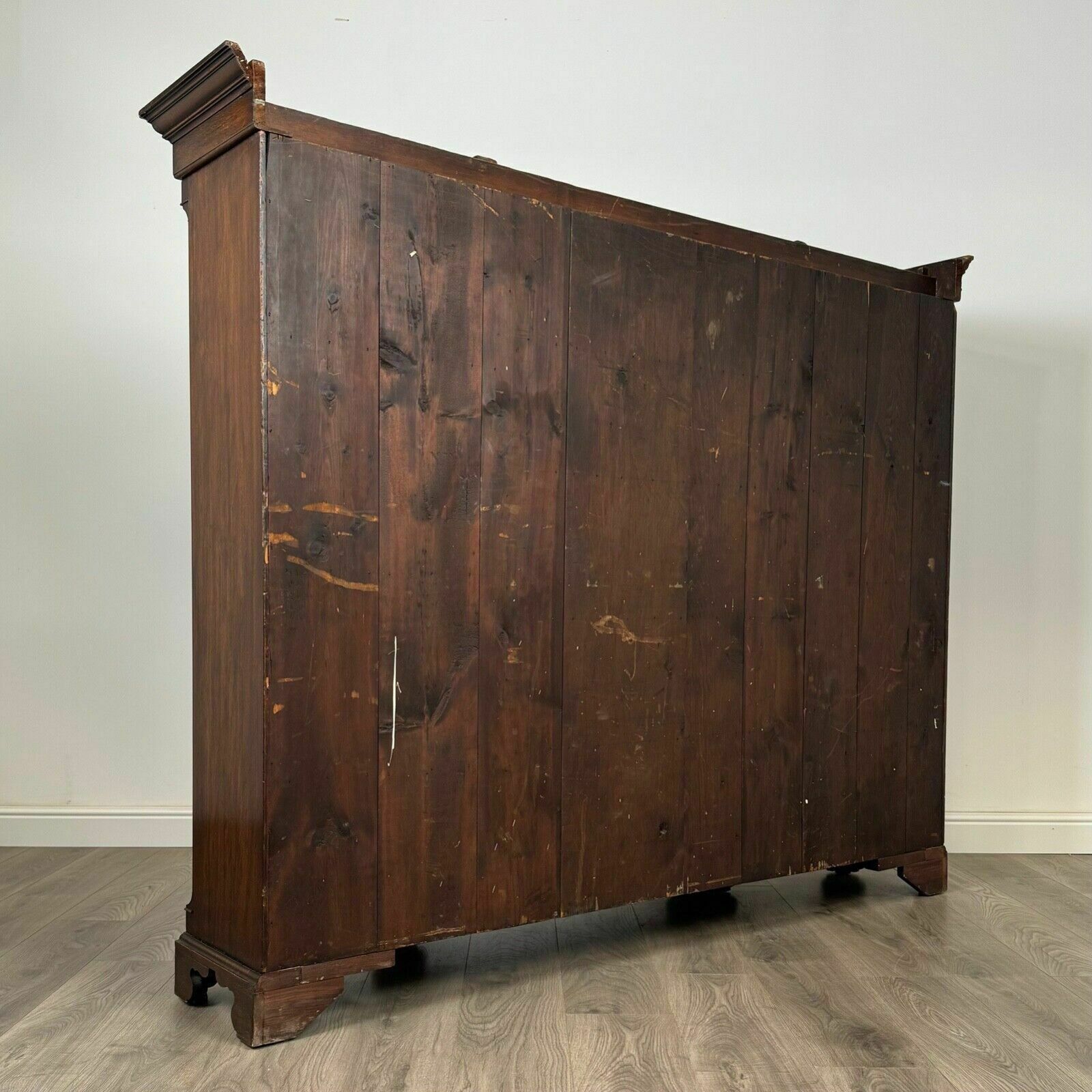 Antique 20th Century Fine Quality Cabinet In Oak photo 1685.0
