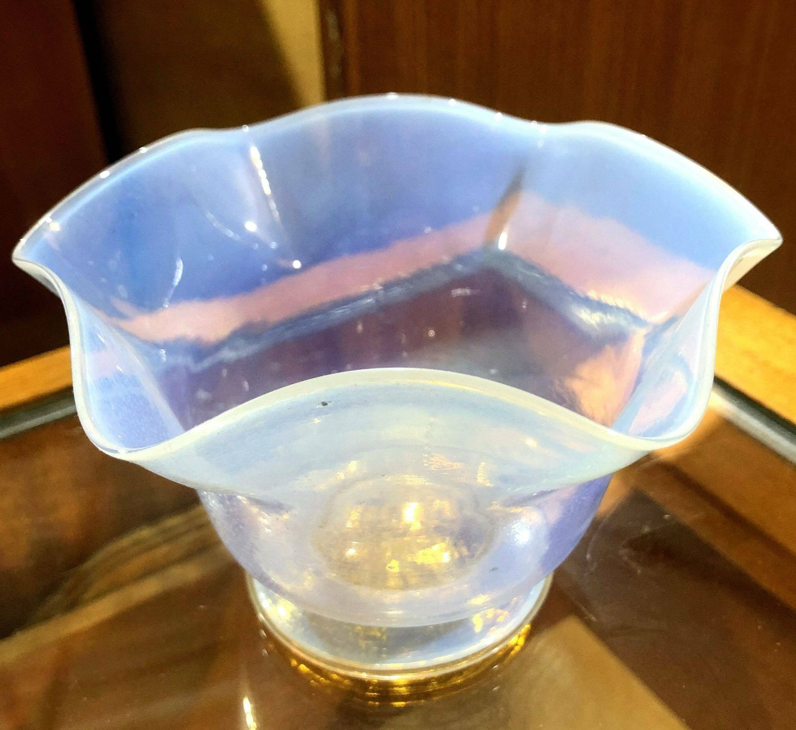 Fine Antique Murano Opalescent White Fluted Glass Dish With Gold Inclusions Salviati C1880 photo Home Decor