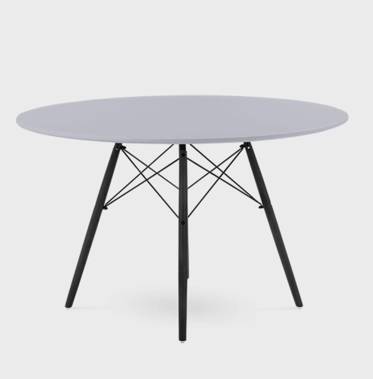 Mid Century Scandinavian Design Round Dining Table photo 290.0