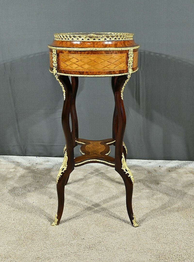 photo vintage Planter In Precious Wood Marquetry, Napoleon III Period – Mid 19th Century