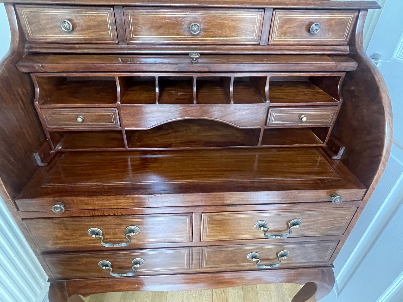 Rosewood Secretary Desk photo vinterior