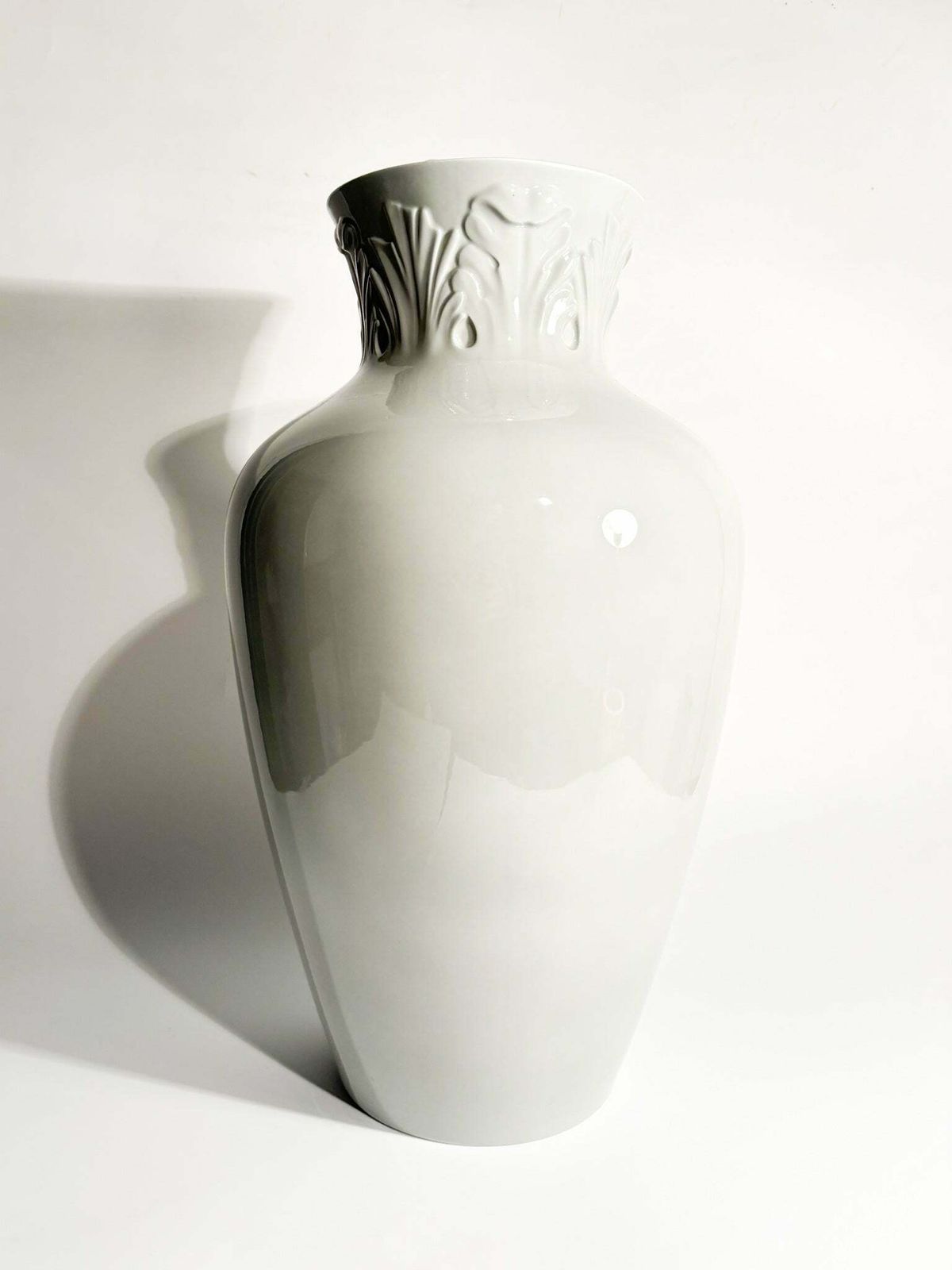 Porcelain Vase By Richard Ginori Gray 'Manifattura 1946' From The 1990s