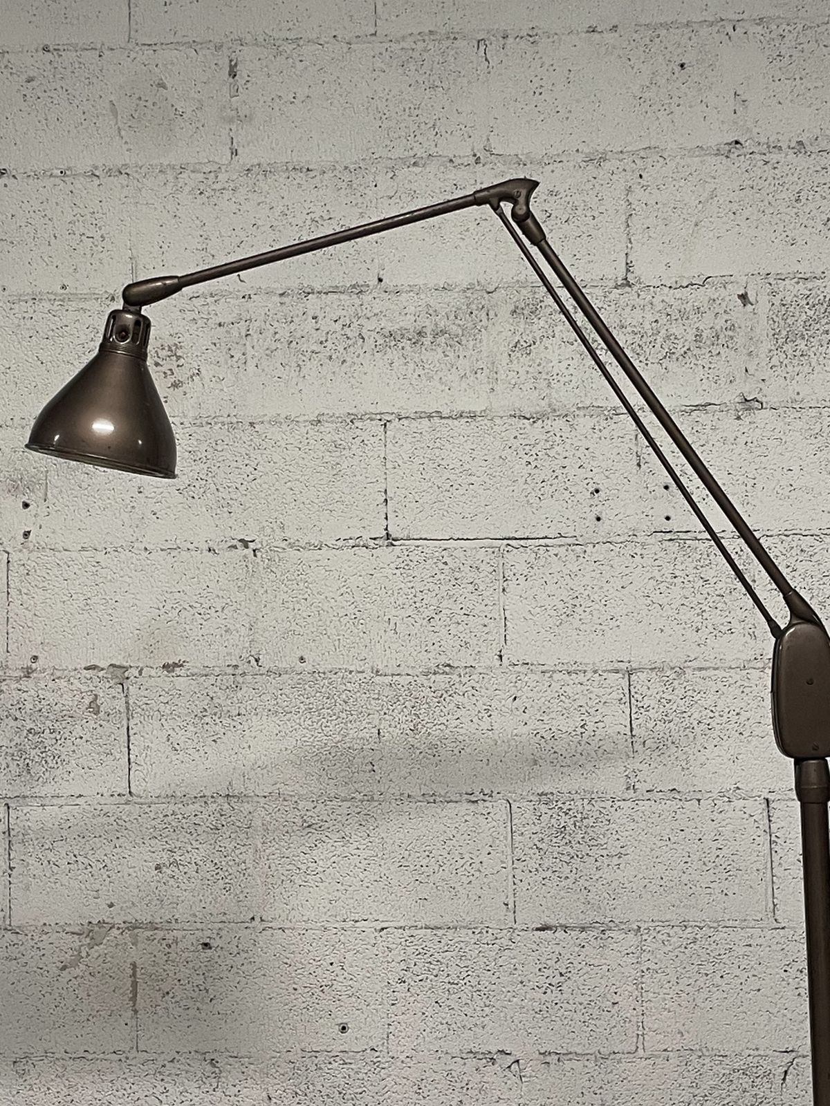 50's Floor Lamp Mod. 605 By Dazor Mfg Corp. St. Luis (USA) photo 420.0