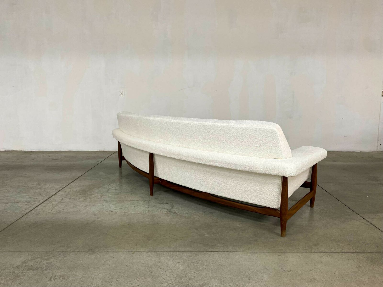 photo furniture Tv Sofa In Teak White Bouclette By Johannes Andersen For Trensum, 1958