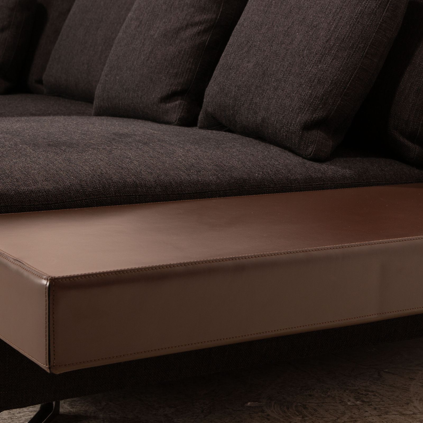 Minotti White Fabric Corner Sofa Grey photo Furniture