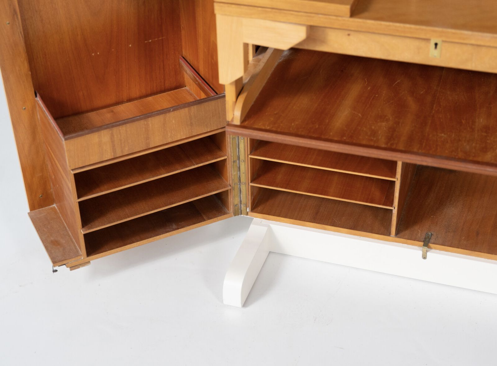 Mid Century Magic Box Desk By Mummenthaler & Meier, Switzerland, 1955 photo vinterior