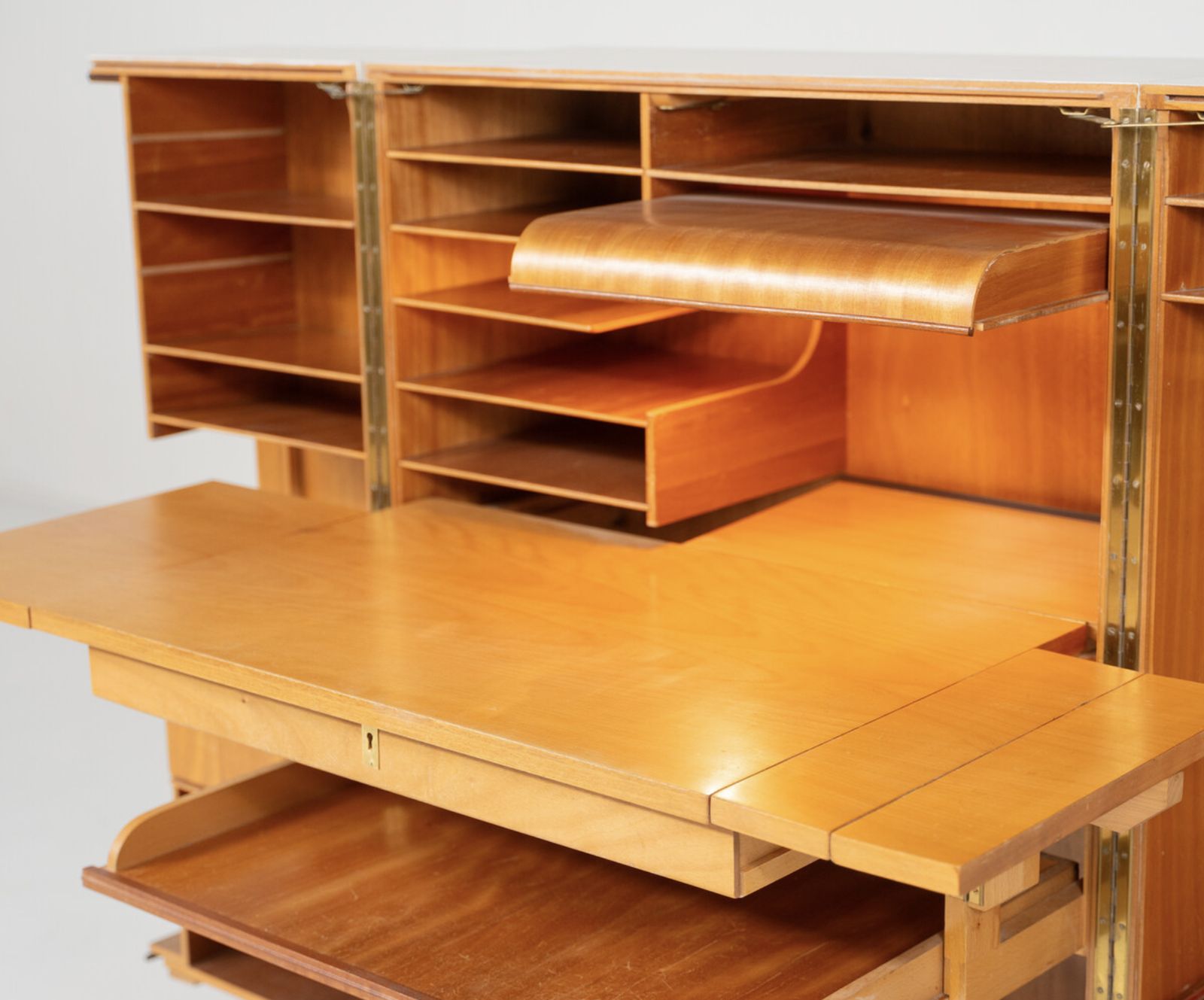 photo vinterior Mid Century Magic Box Desk By Mummenthaler & Meier, Switzerland, 1955