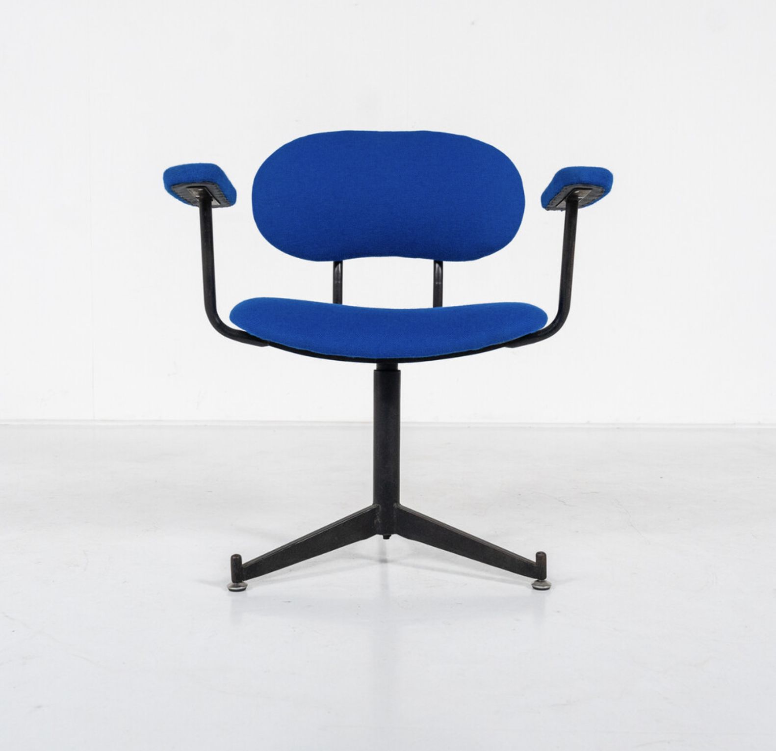 Mid Century Modern Bleu Swivel Desk Chair