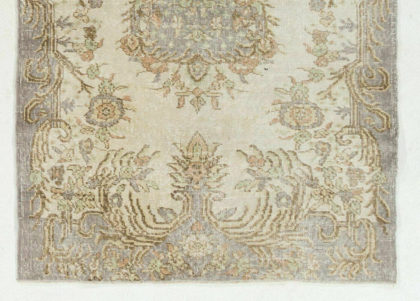 Mid 20th Century Hand Knotted Accent Rug From Central Anatolian photo for sale
