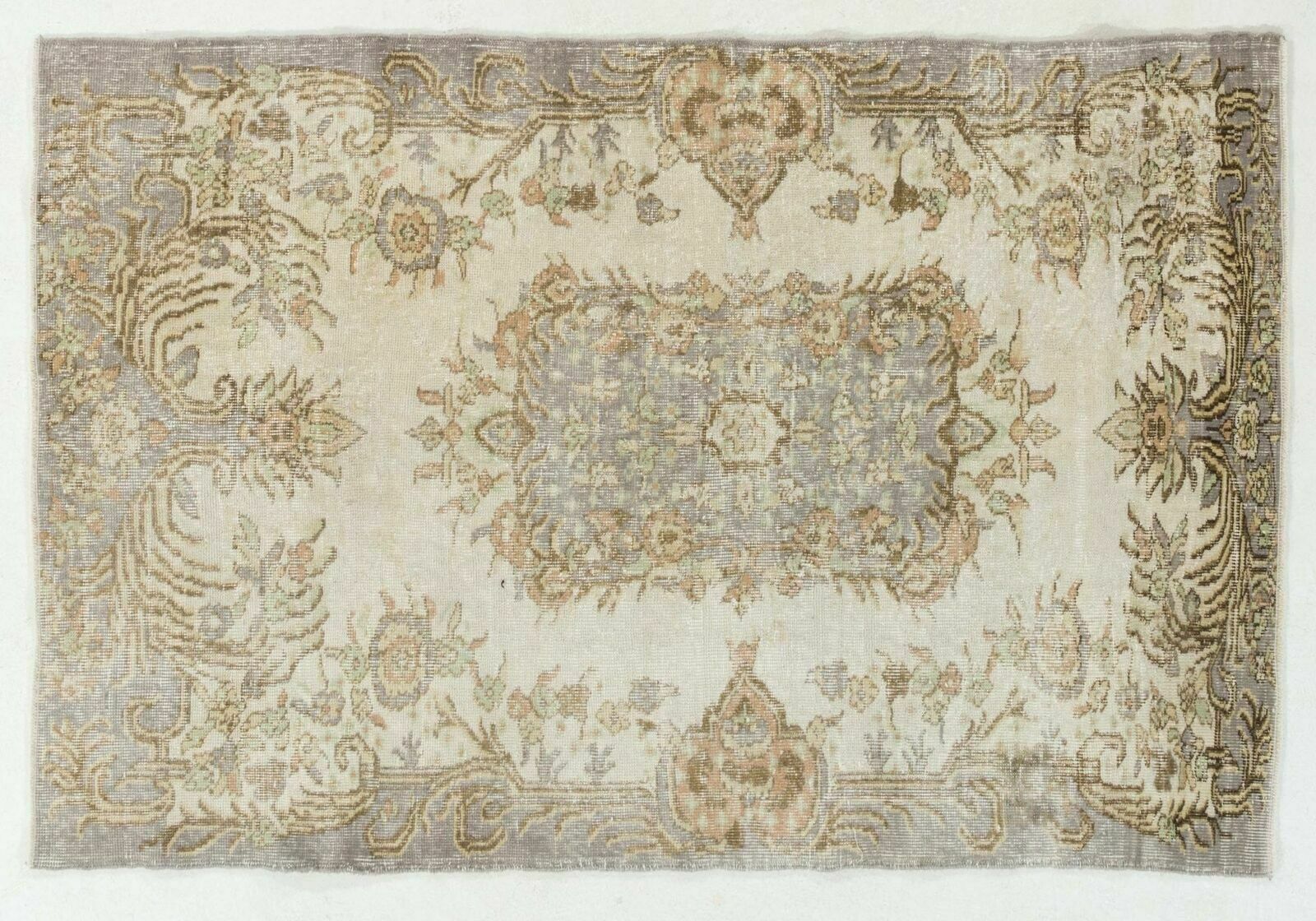 Mid 20th Century Hand Knotted Accent Rug From Central Anatolian photo 172.0