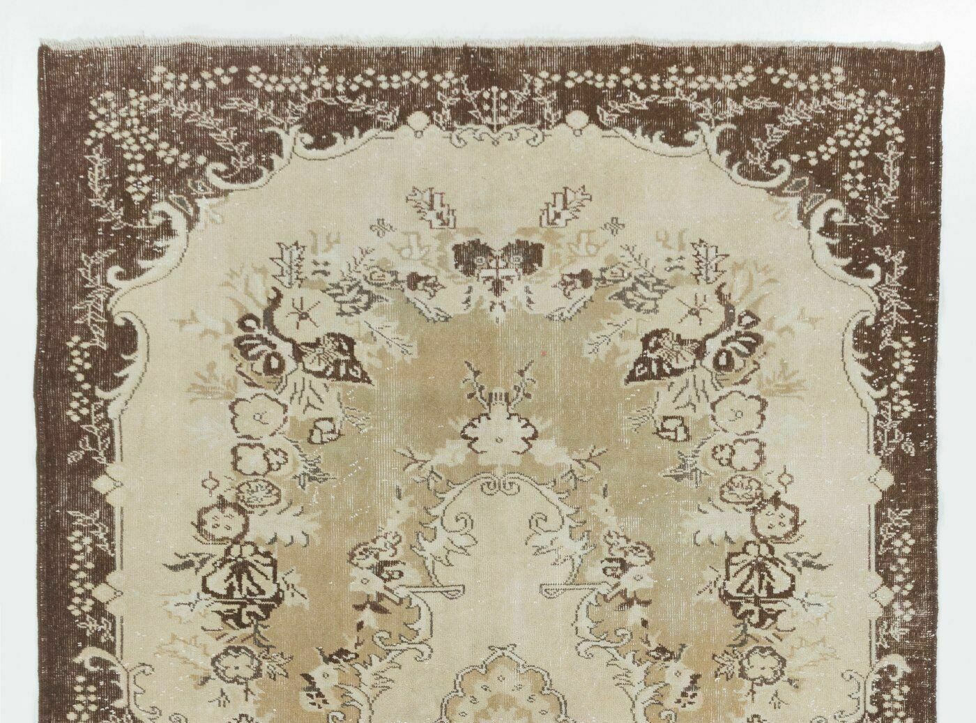6.5x10 Ft Garden Design Eastern Rug Made Of Natural Beige, Brown & Sand Wool photo furniture