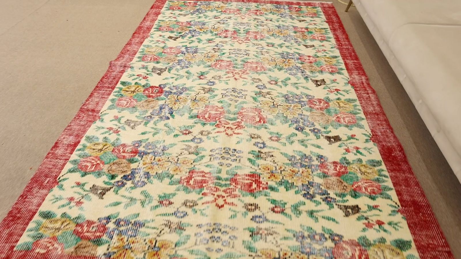 Authentic Floral Pattern Vintage Hand Knotted Anatolian Area Rug photo furniture