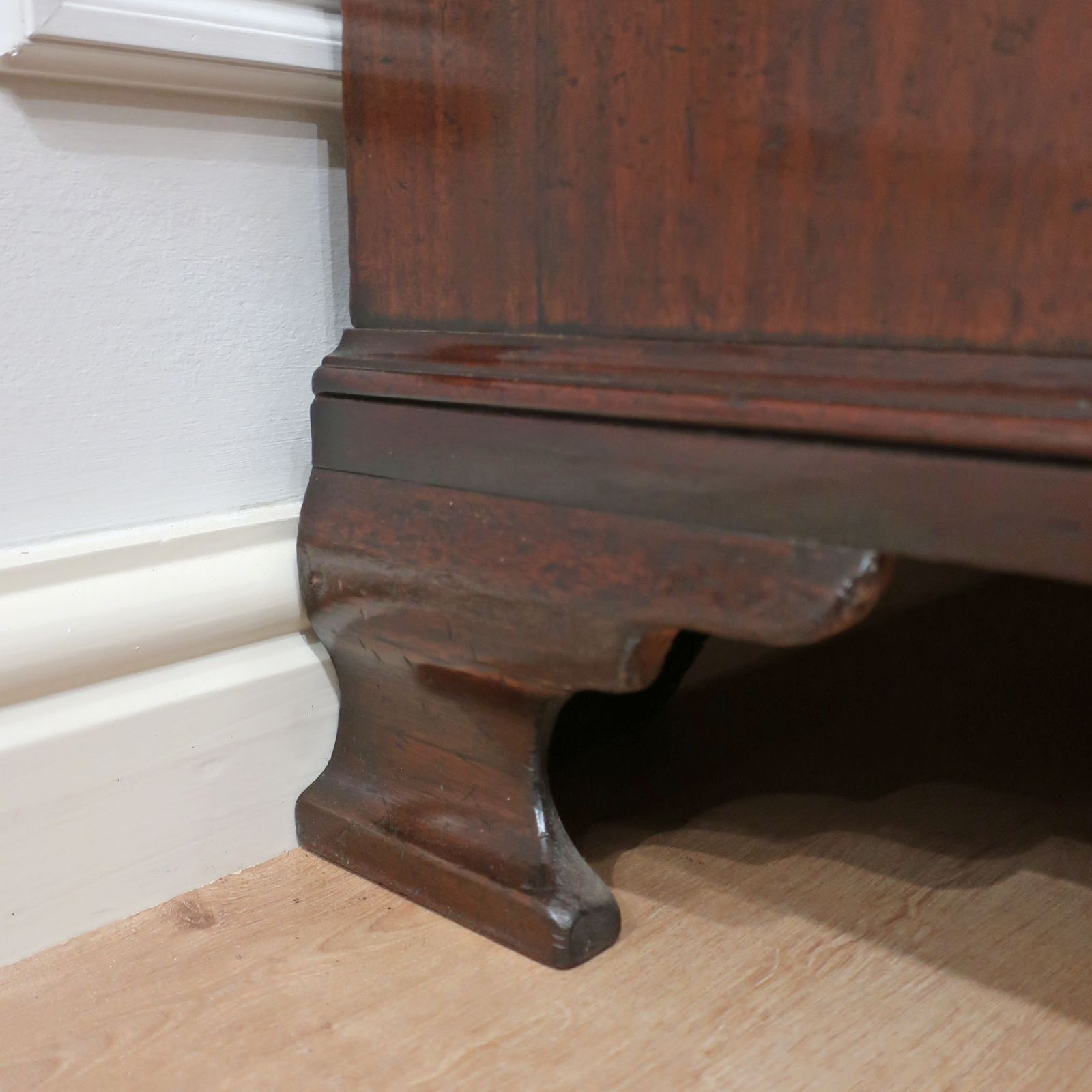 8500.0 Chippendale Period Mahogany Antique Chest On Chest photo