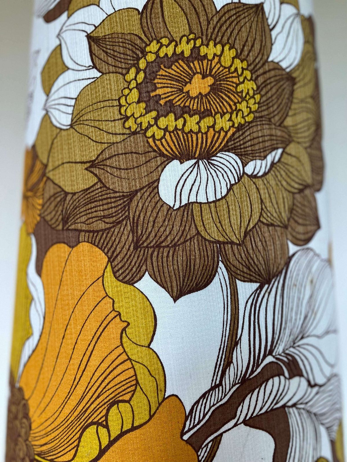 Stunning West German Pottery Floor Lamp With Original Seventies Large Scale Floral Print Lampshade photo vintage