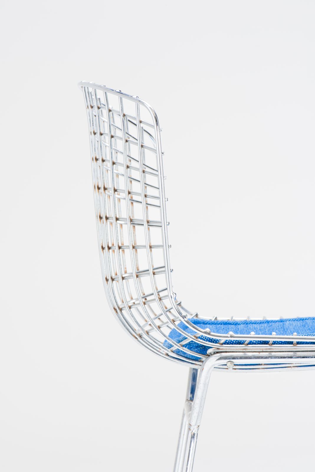 Bar Stool   Harry Bertoia photo vinterior