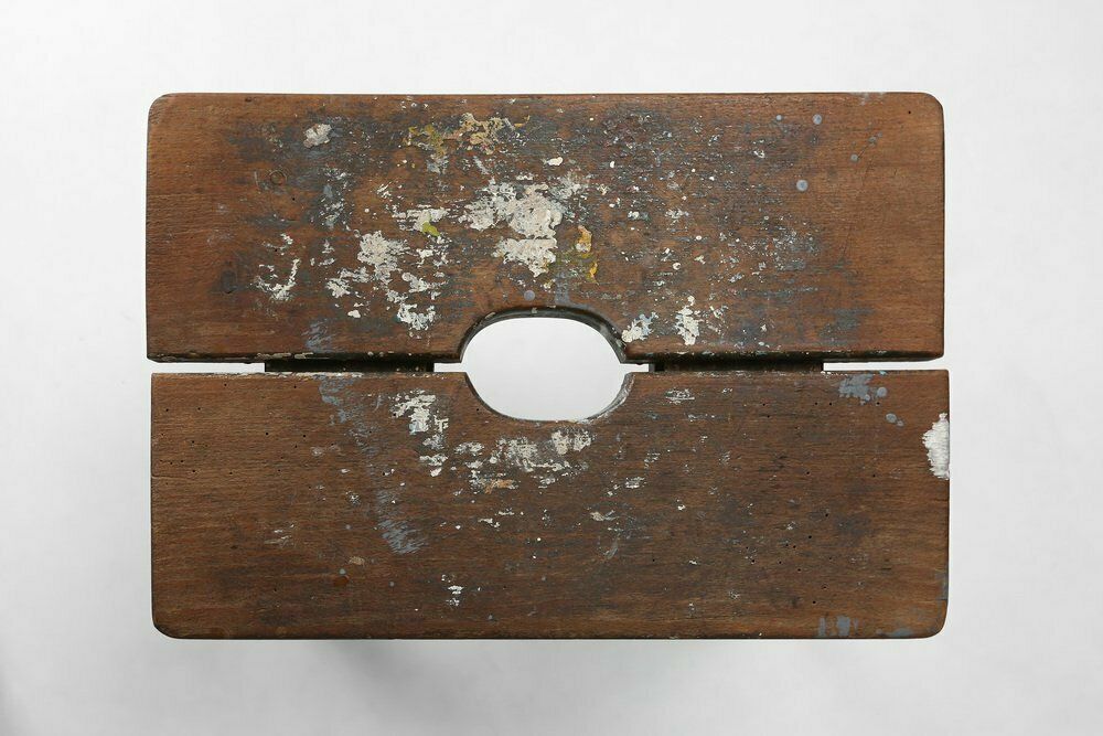 Industrial French Wooden Painters Stool, 1930s photo vinterior