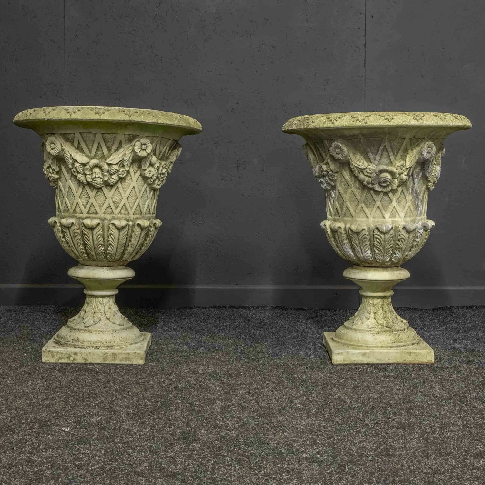 Large Garden Urns photo furniture