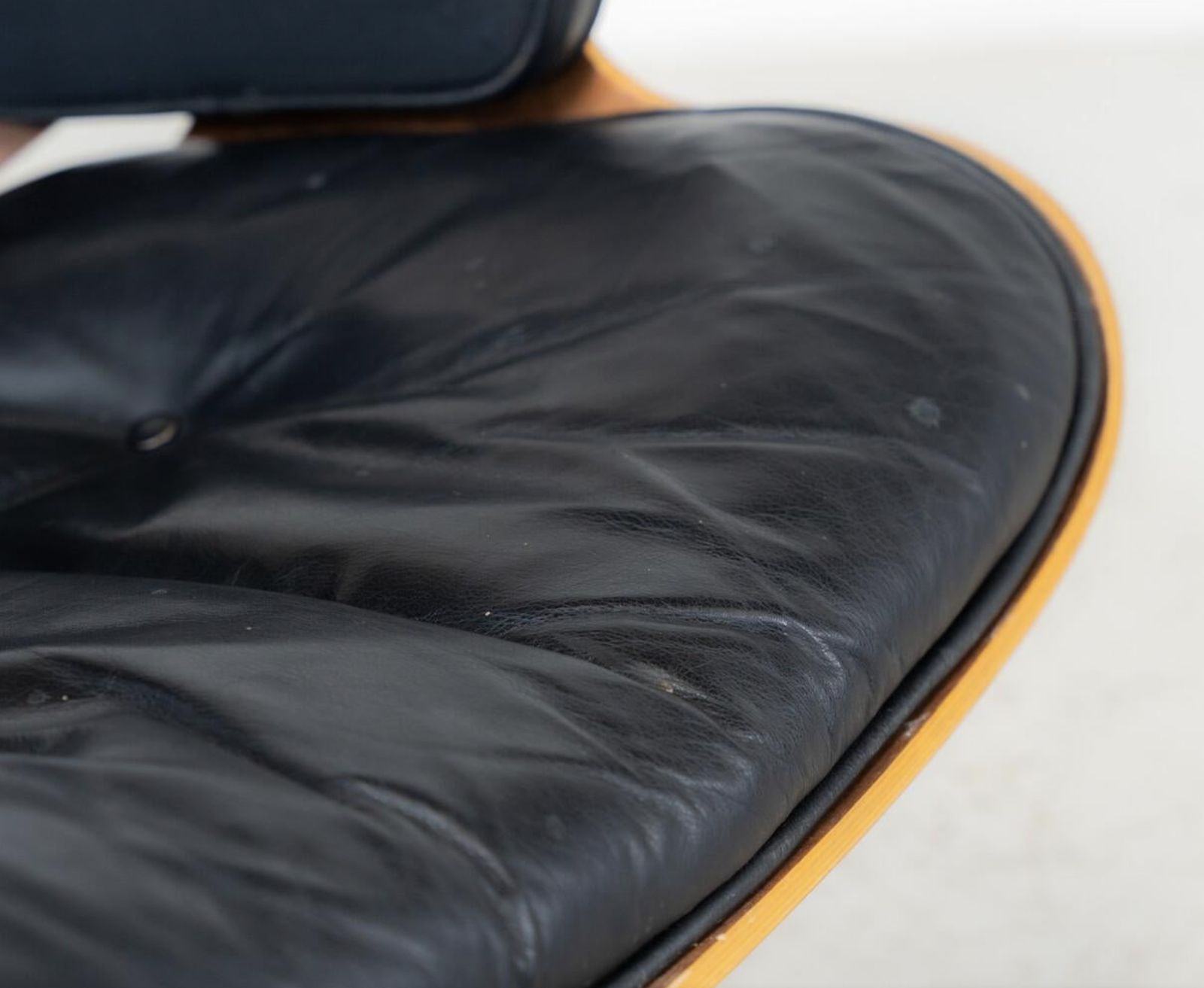 Mid Century Lounge Chair And Ottoman By Charles & Ray Eames For Herman Miller photo for sale