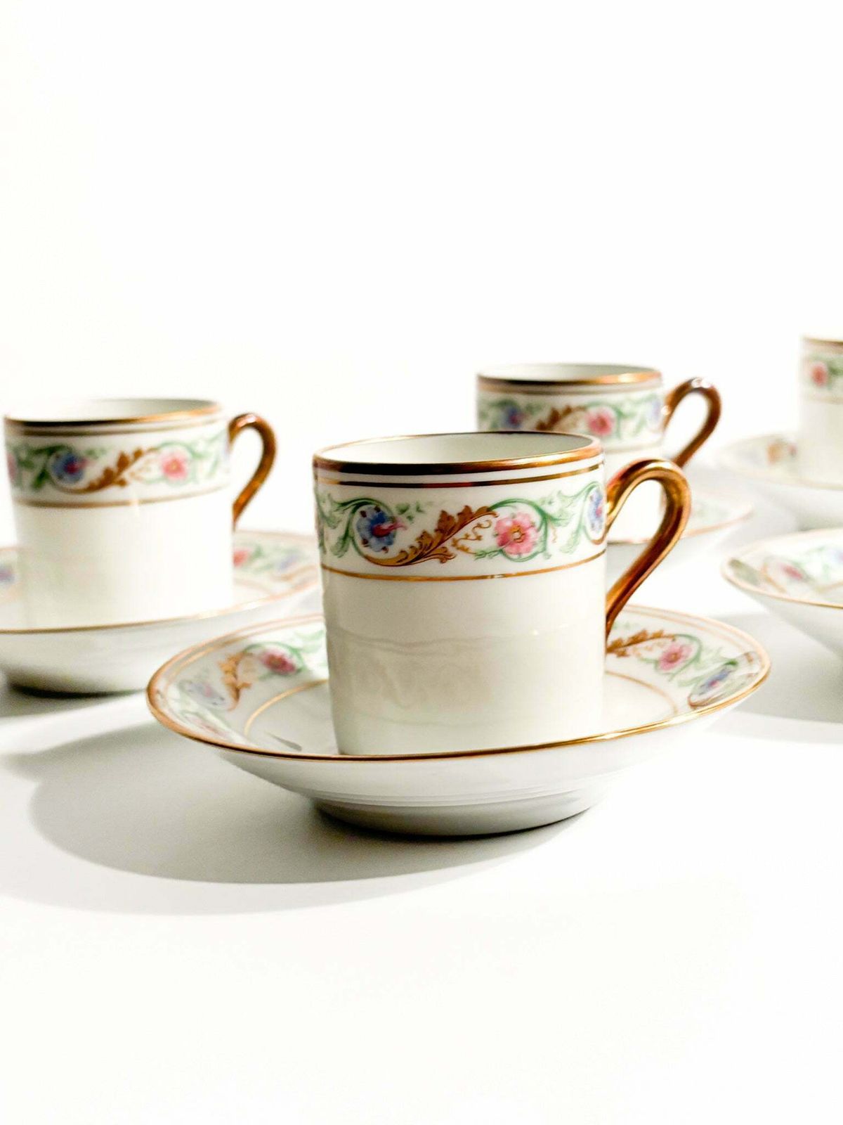 Set Of Six Porcelain Coffee Cups By Ginori Doccia Pittoria From The 1940s photo vinterior