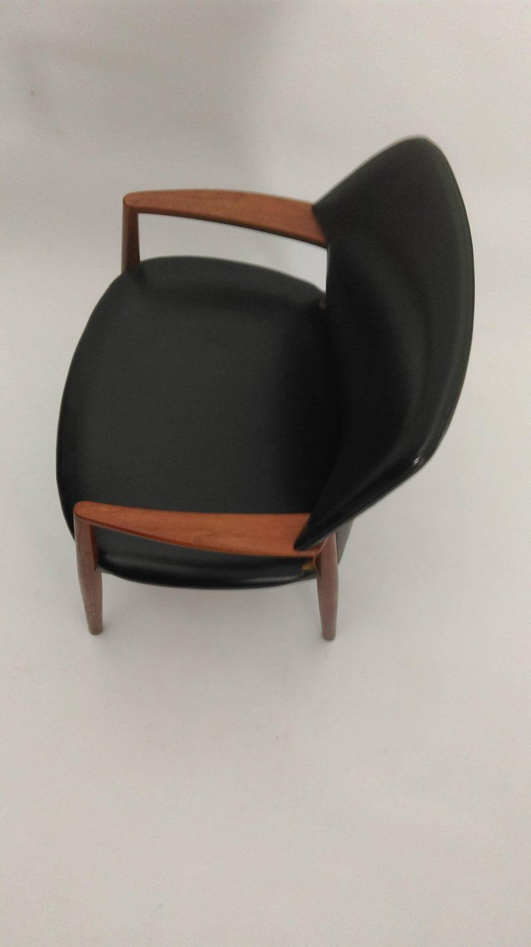 1950s Reupholstered Aksel Bender Madsen, Ejnar Larsen Model 4205 Armchair By Fritz Hansen photo furniture