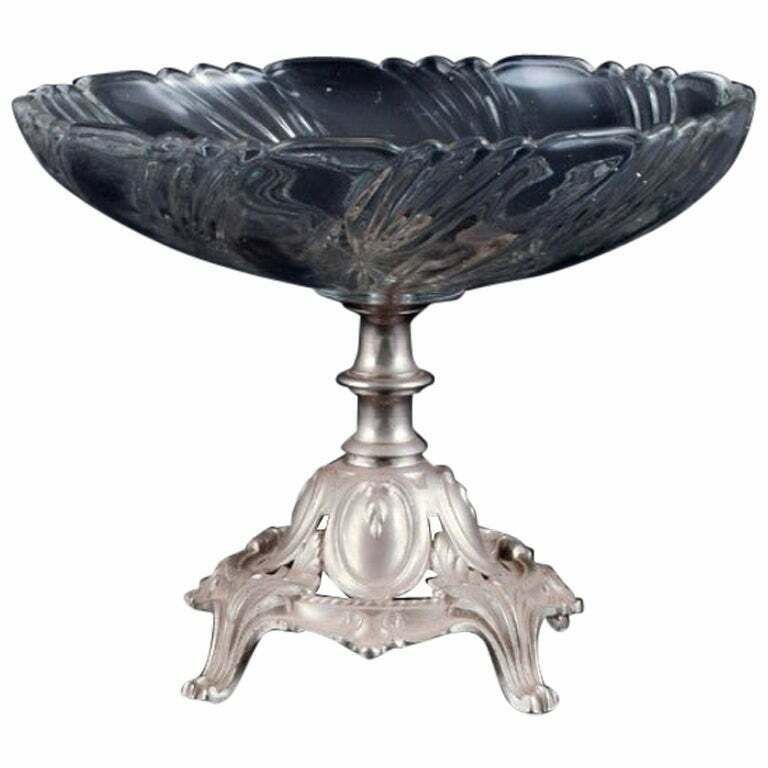 Val St. Lambert, Belgium. Large Centerpiece In Crystal Glass And Metal.
