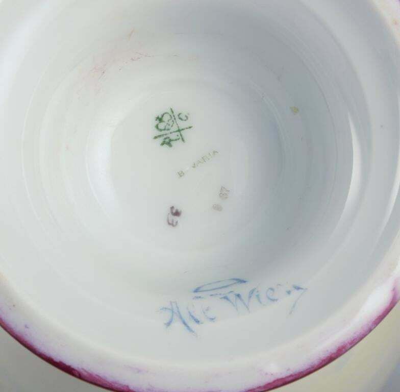 Rosenthal And Wien Early Lidded Porcelain Vase With Two Handles Classic Form photo vintage