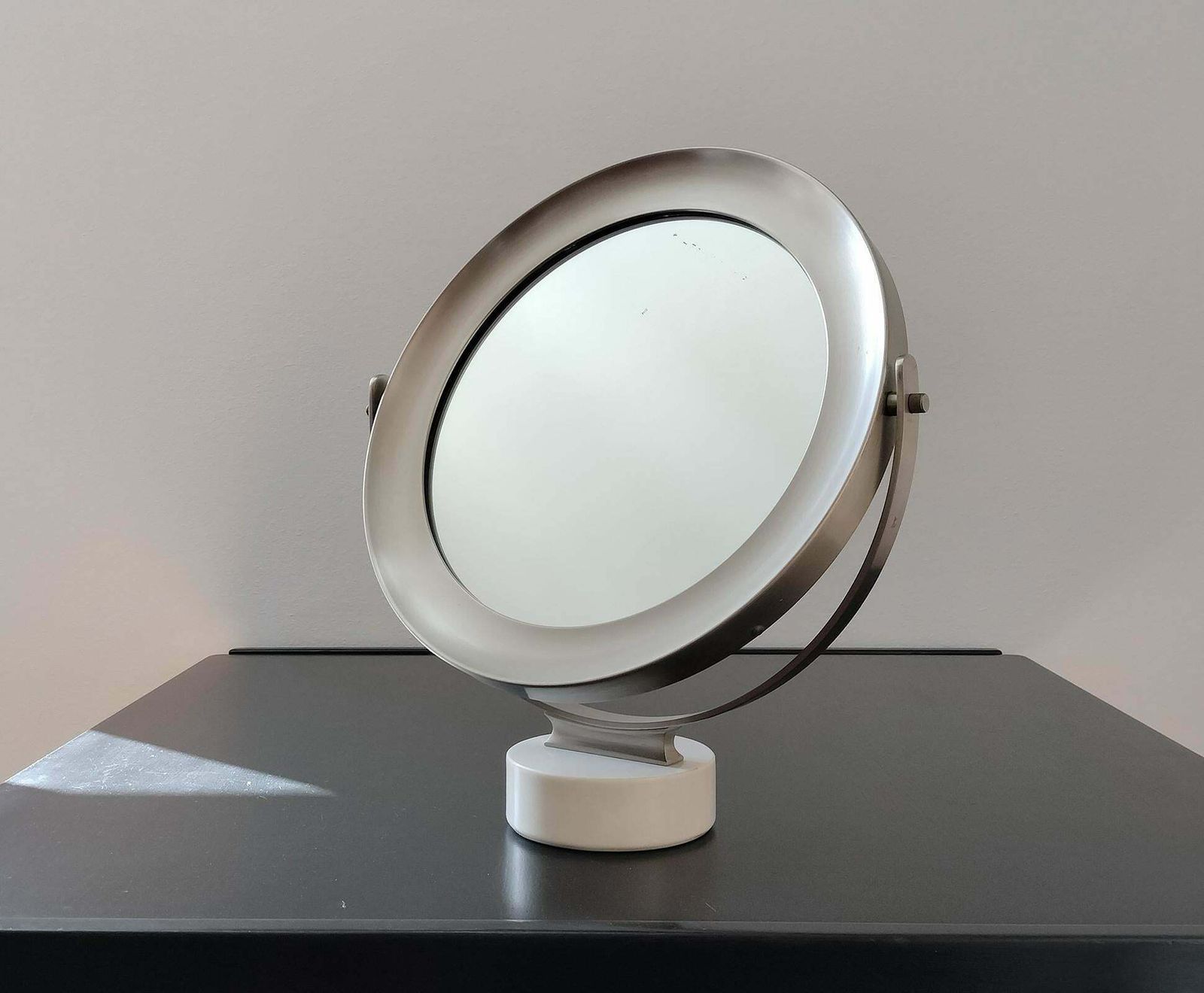 Sergio Mazza Narciso Table Mirror By Artemide 1970s photo vintage