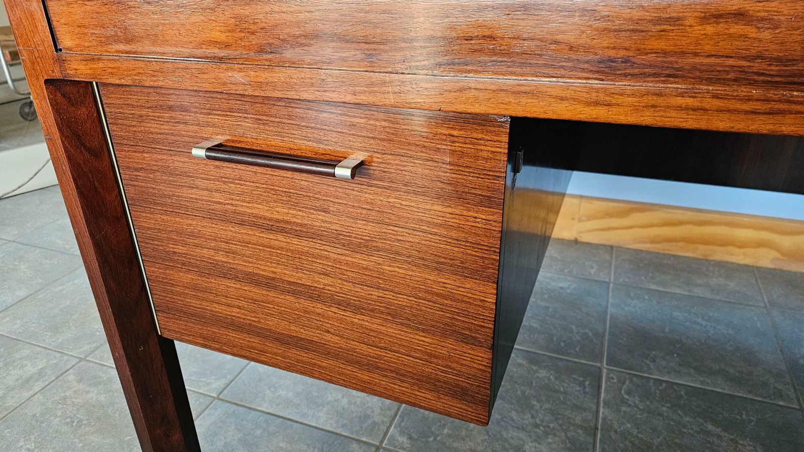 photo vinterior Anonima Castelli Palisander Wood Desk With Elegant Metal Insert Handle, 1970s