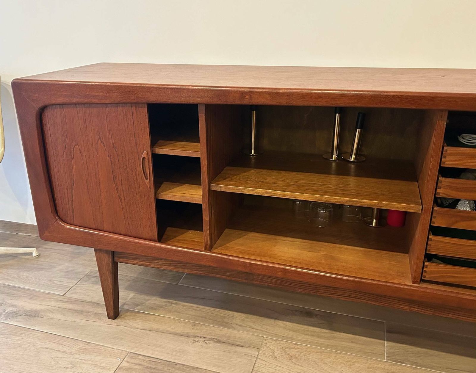Scandinavian Sideboard Large Model Bernhard Pedersen & Son photo vintage