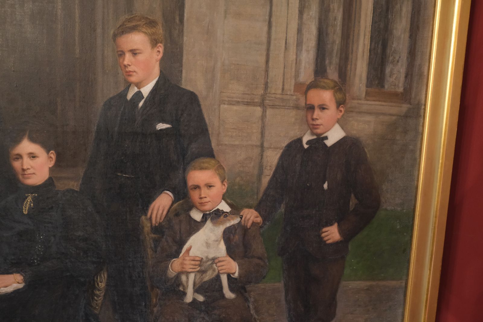 Country House Portrait Of A Family photo 1245.0