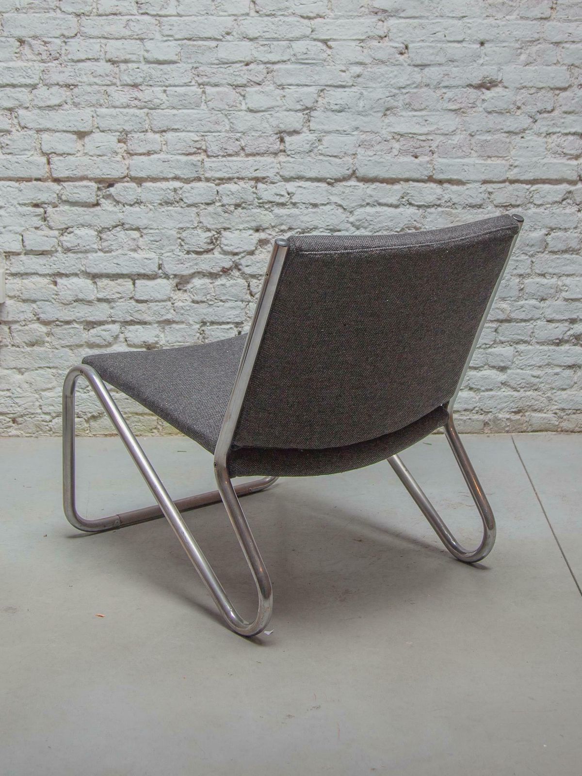 Set Of Six Chrome Tubular Steel Bauhaus Style Lounge Chairs photo buy