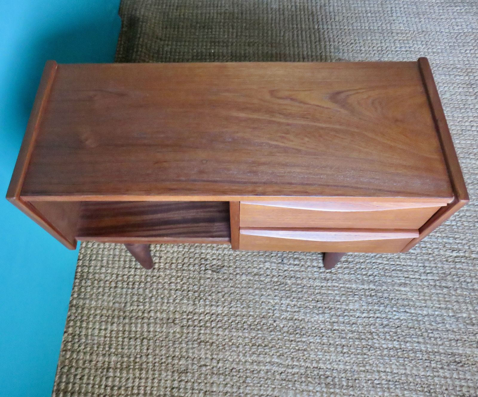 Small Teak Chest Of Drawers Or Entrance Console. Denmark 1960 photo vinterior