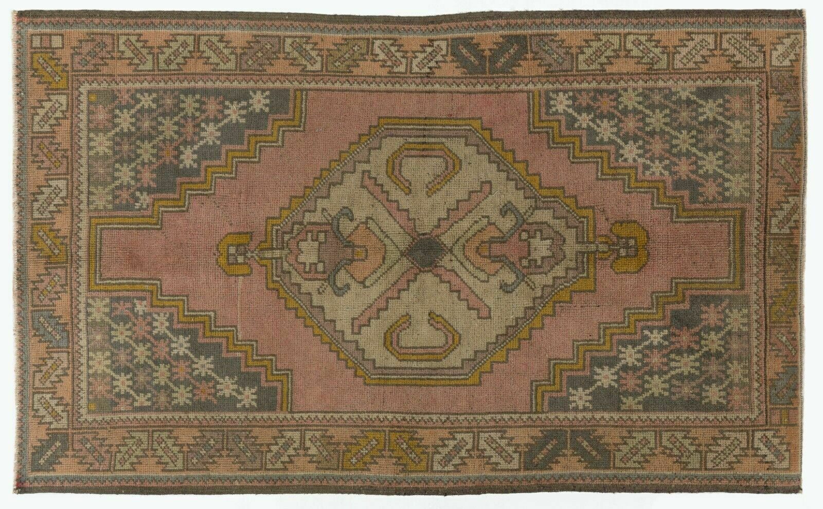 Hand Knotted Turkish Village Accent Rug With Medallion Design photo Textiles
