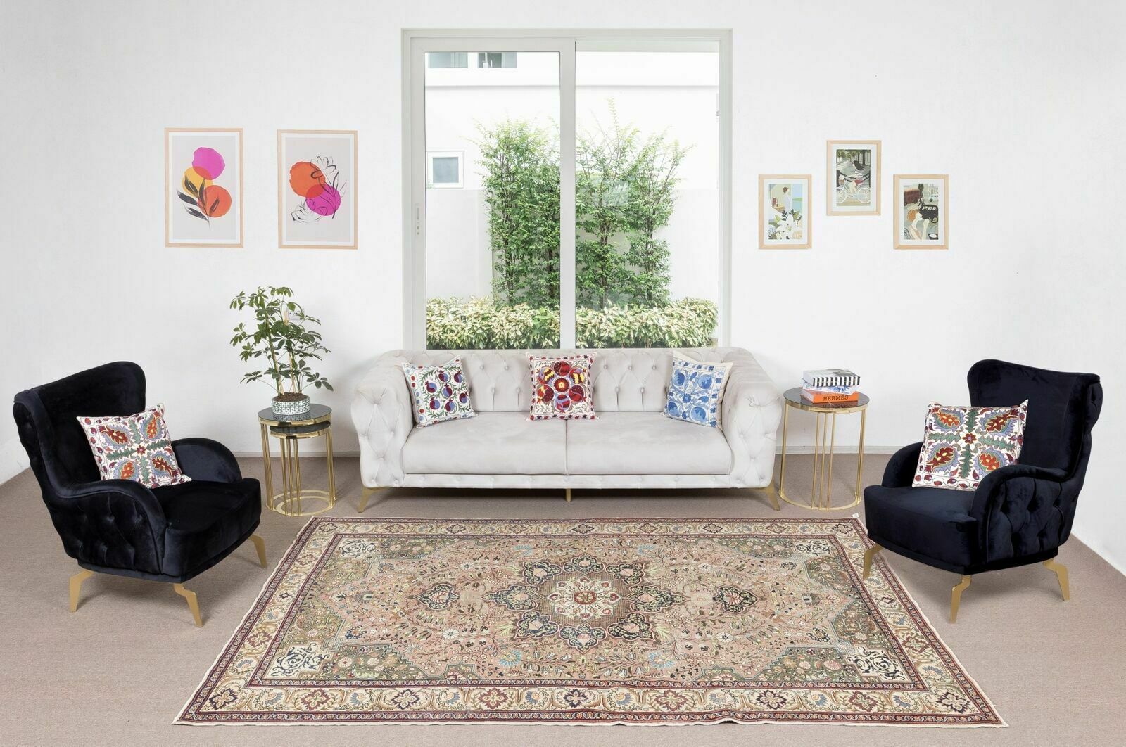 Traditional Vintage Hand Knotted Turkish Rug With Medallion Design photo furniture