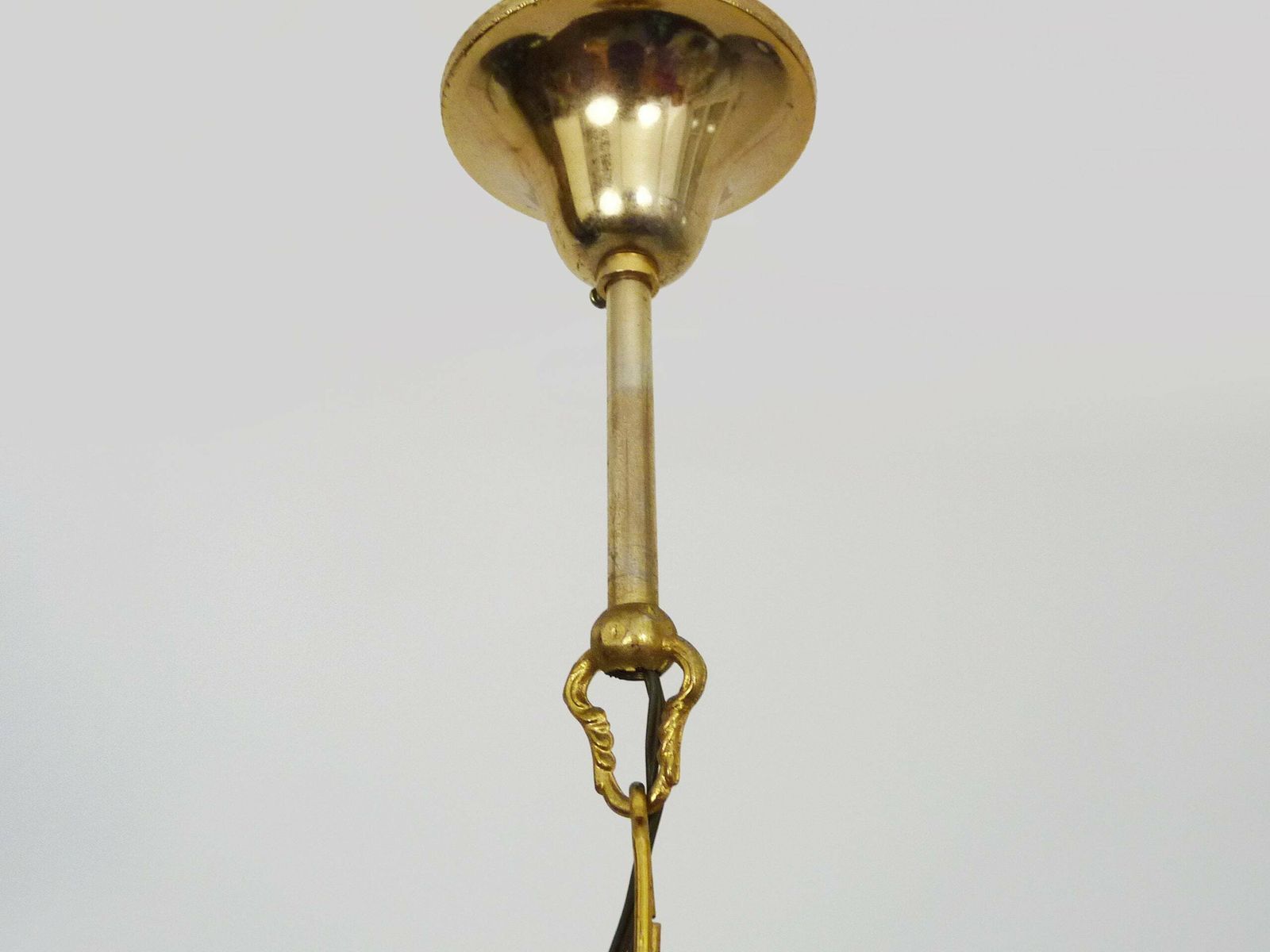 photo furniture Suspension, Brass Chandelier And Engraved Glass Globe With 2 Lights. Louis XV Style