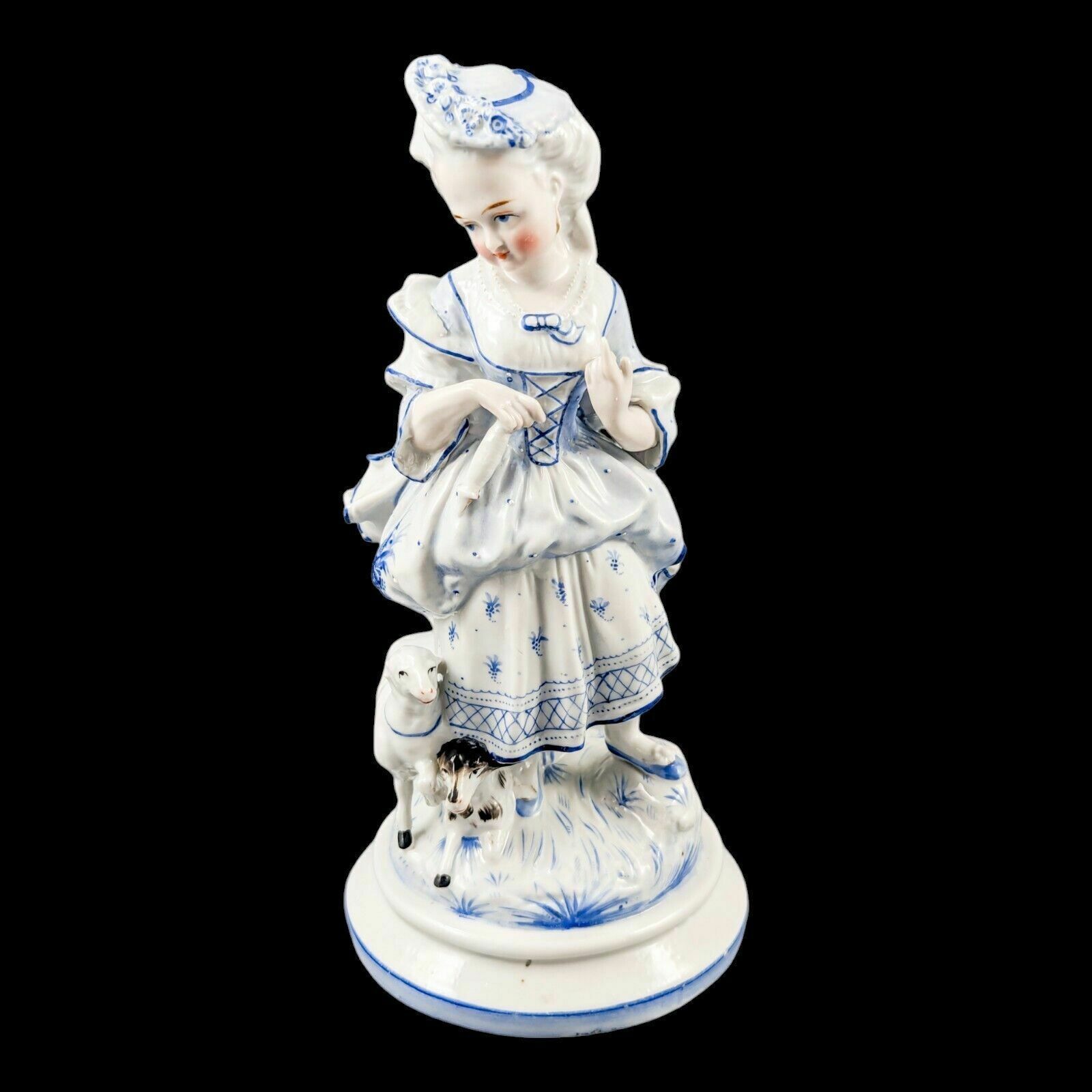 19th Century German Glazed Porcelain Figurine Of A Shepherdess By Conta & Boehme