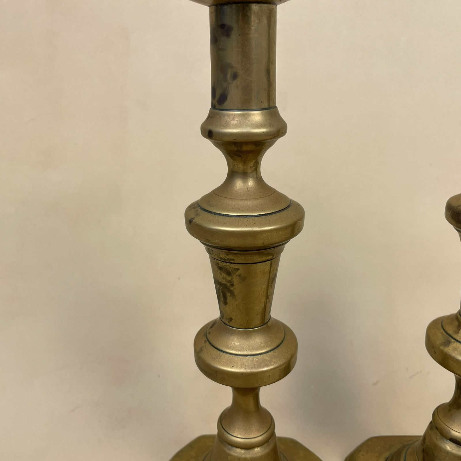 Antique Matching Pair Of Gold Brass Metal Candlestick Candle Stick Vintage Column Taper Dinner Candlesticks Square Base Column photo Home Decor