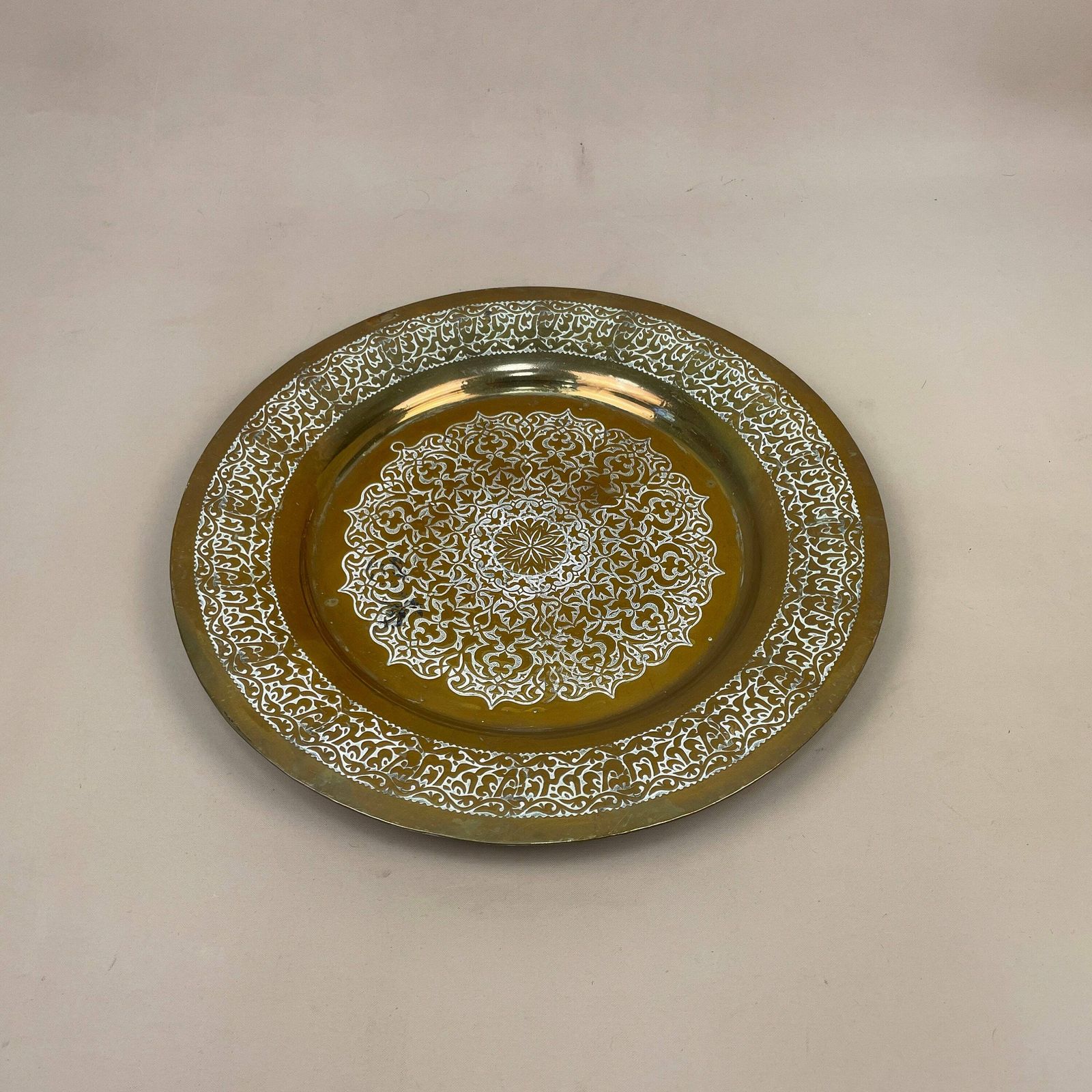 Antique Metal Gold Indian Patterned Brass Tray 34.3cm Plate Asian Handmade Etched Intricate Decorative Patterned Wall Art Round Vintage photo furniture