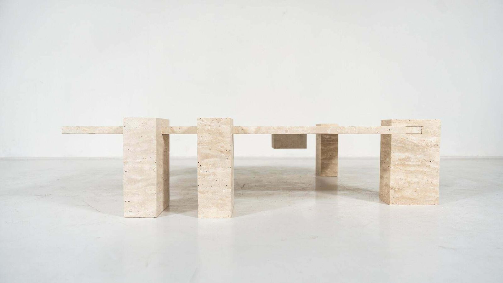 photo furniture Contemporary Travertine Coffee Table, Italy
