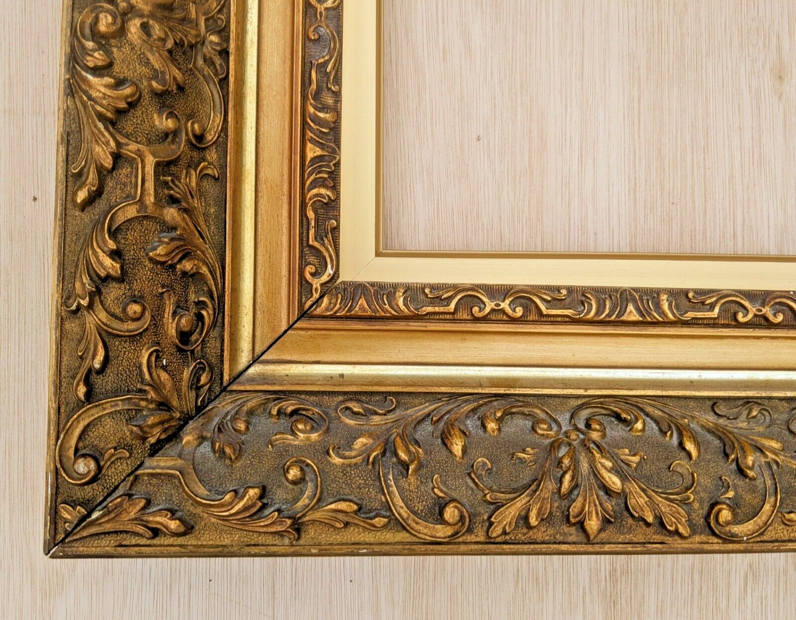 Good Victorian Gilt Frame, 1800s photo vinterior