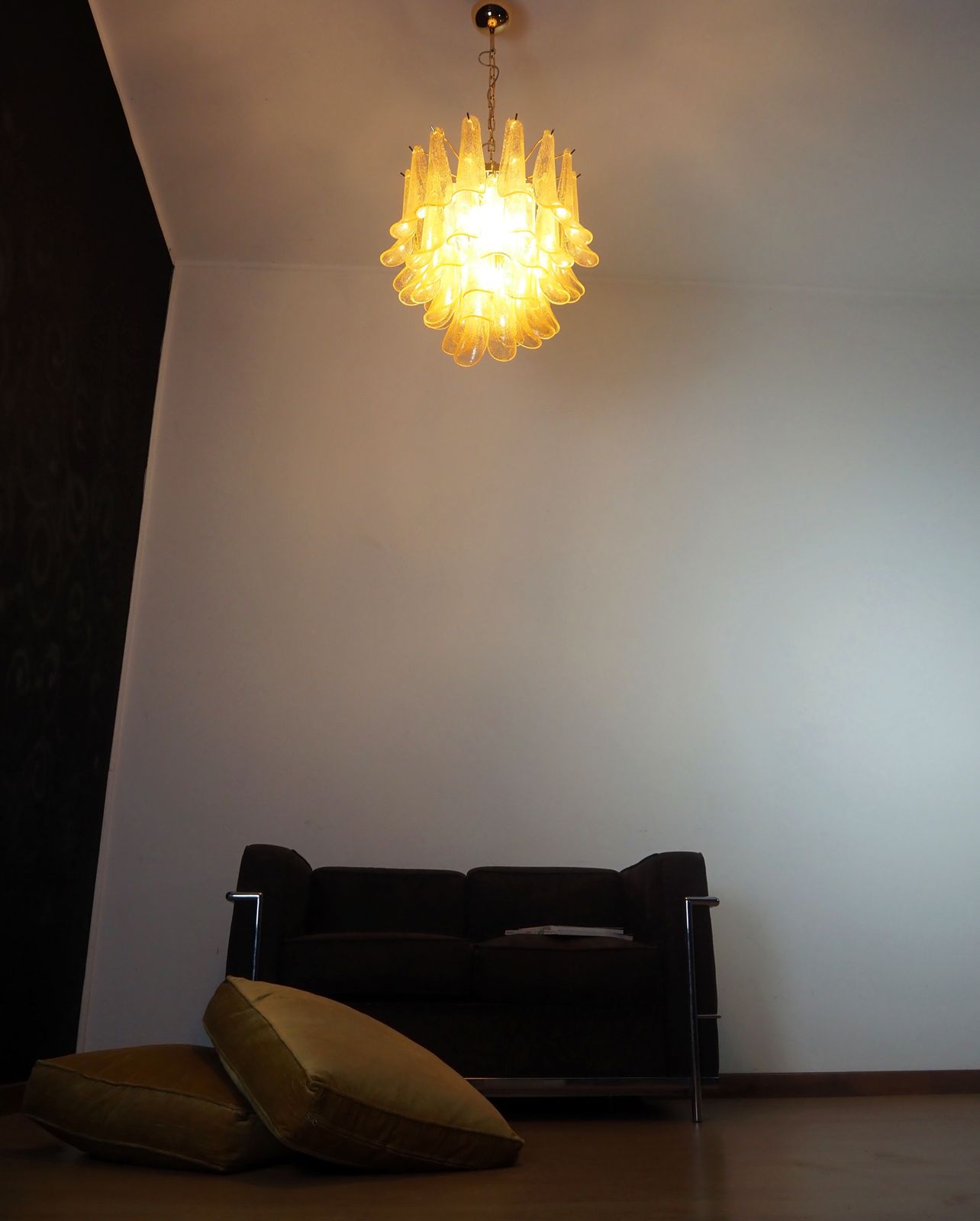 photo furniture Italian Vintage Murano Chandelier   Mazzega   41 Gold Glass Petals