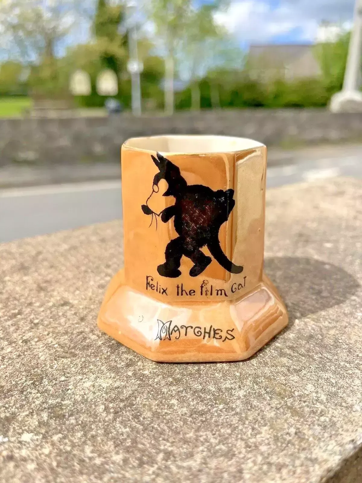 1 Orange Lustre Wilton China Aghj Felix The Cat Matches Holder Match Spill Vase photo for sale