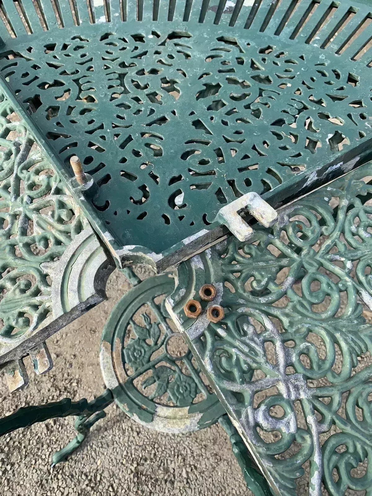Vintage Heavy Cast Aluminium Garden Table photo 155.0