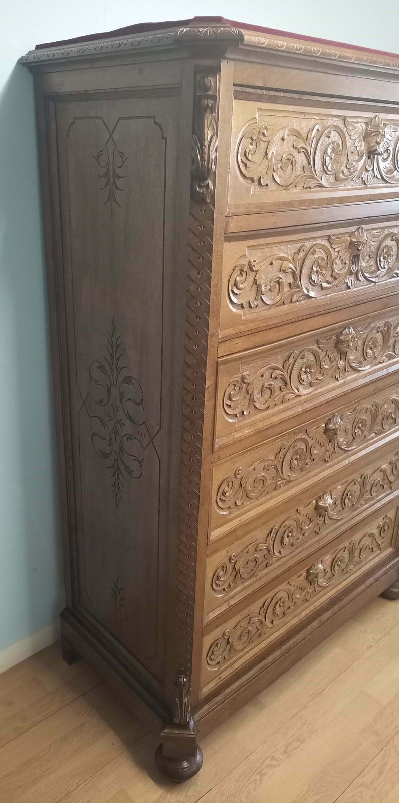 Furniture Antique 19th Century Italian Walnut Chest Of Drawers photo