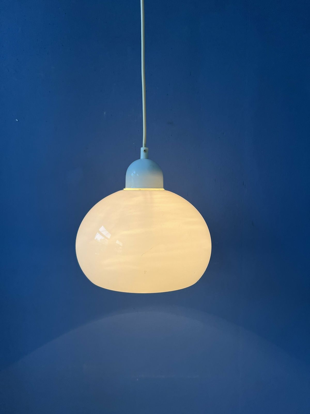 Kleine Witte Space Age Paddenstoellamp photo 166.0