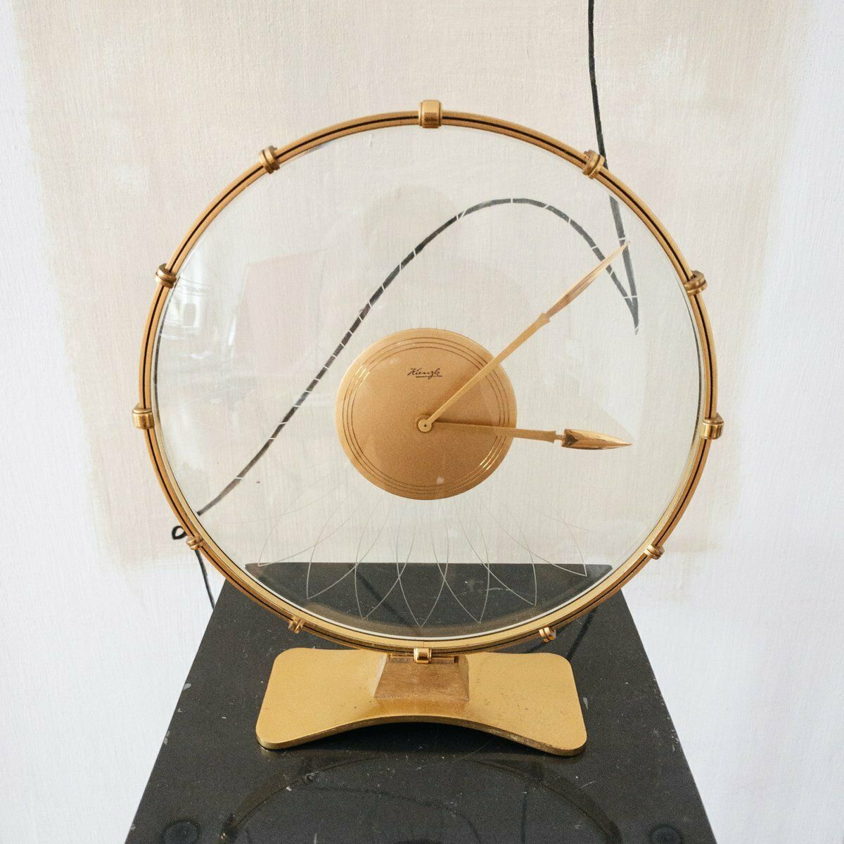 Art Deco Table Clock By Heinrich Möller For Kienzle International, 1930s photo 2143.0