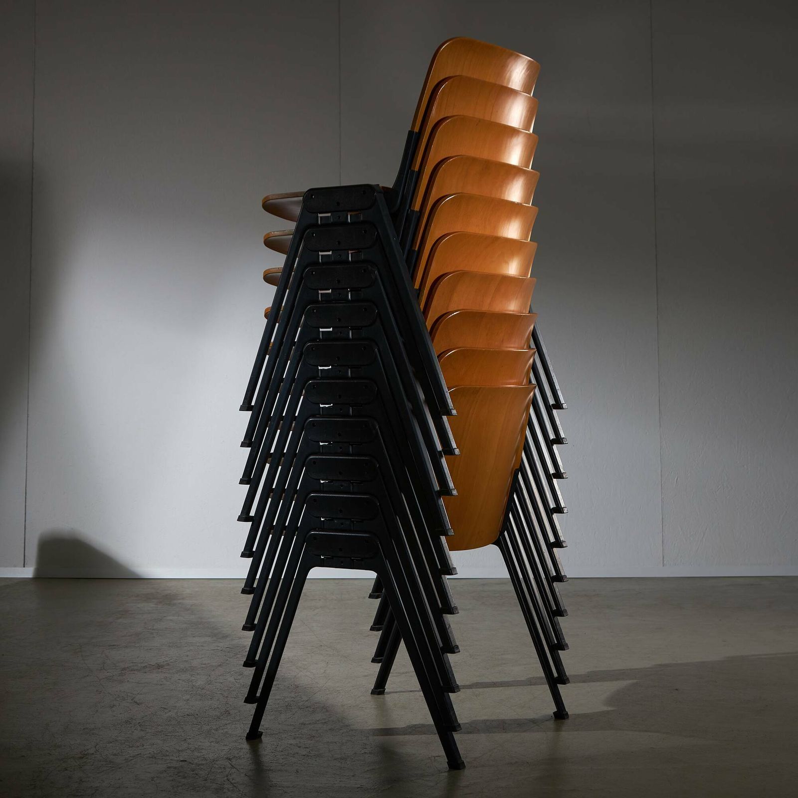 Serie K Chairs By Roberto Lucci And Paolo Orlandini For Velca photo 150.0